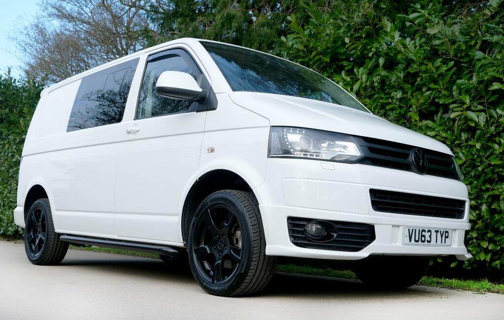 Volkswagen Transporter Combi Van 2.0 Tdi T30 Highline 2013 VU63TYP White #4
