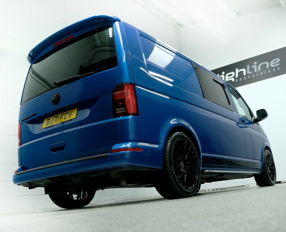 Volkswagen Transporter Combi Van 2.0 Tdi Highline Kombi Euro 6 2021 BJ71FCV Blue #5