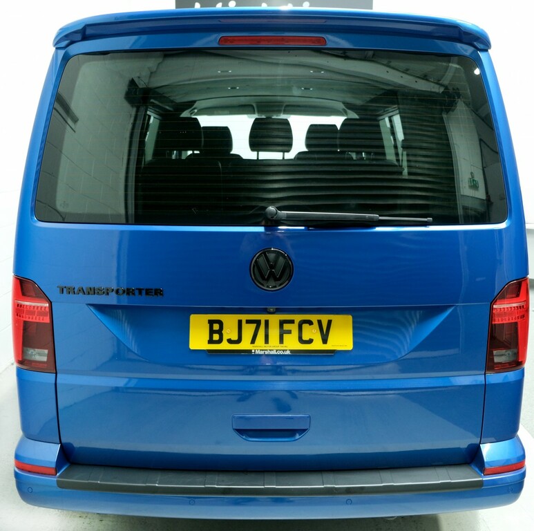 Volkswagen Transporter Combi Van 2.0 Tdi Highline Kombi Euro 6 2021 BJ71FCV Blue #6