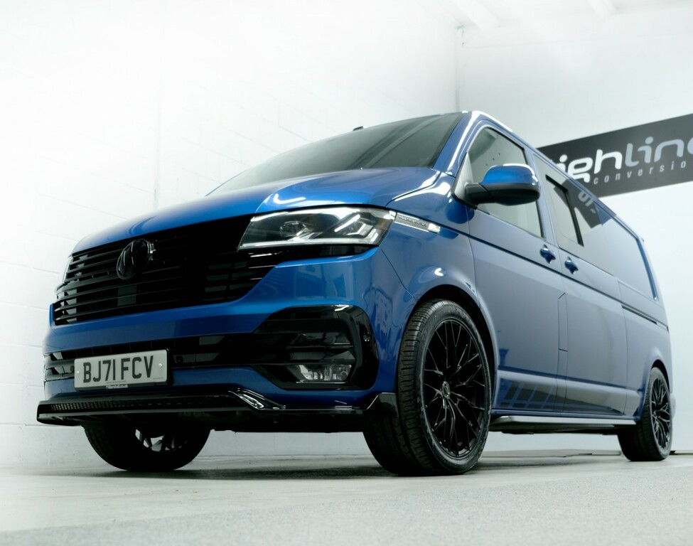 Volkswagen Transporter Combi Van 2.0 Tdi Highline Kombi Euro 6 2021 Blue