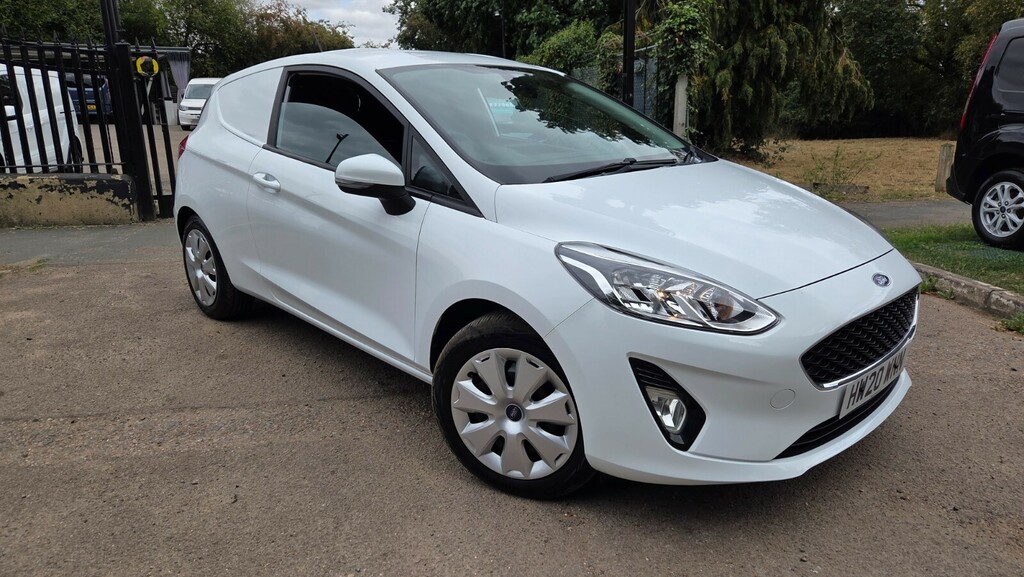 Ford Fiesta 1.5 Tdci Van White