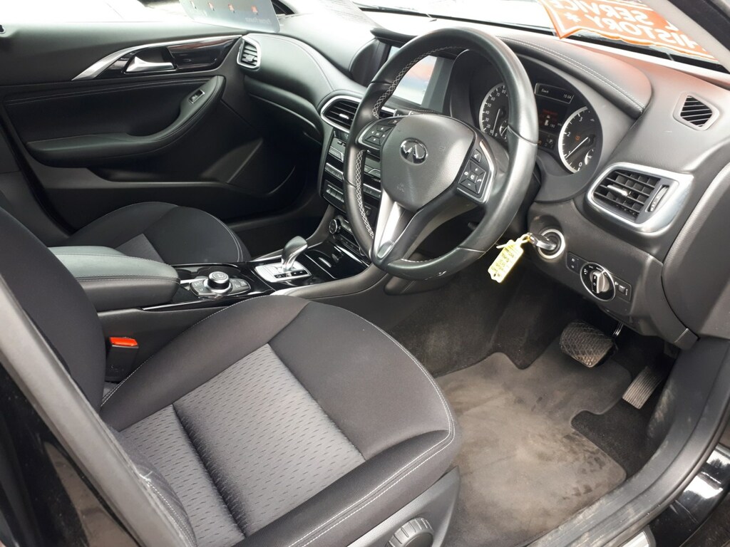 Infiniti QX30 2.2D Premium Awd 5-Door From 12, OY17OOC Black #6