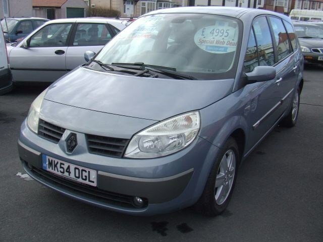 Renault Grand Scenic 1.9 Dci Dynamique 7 Seater From 3,495 Re Blue