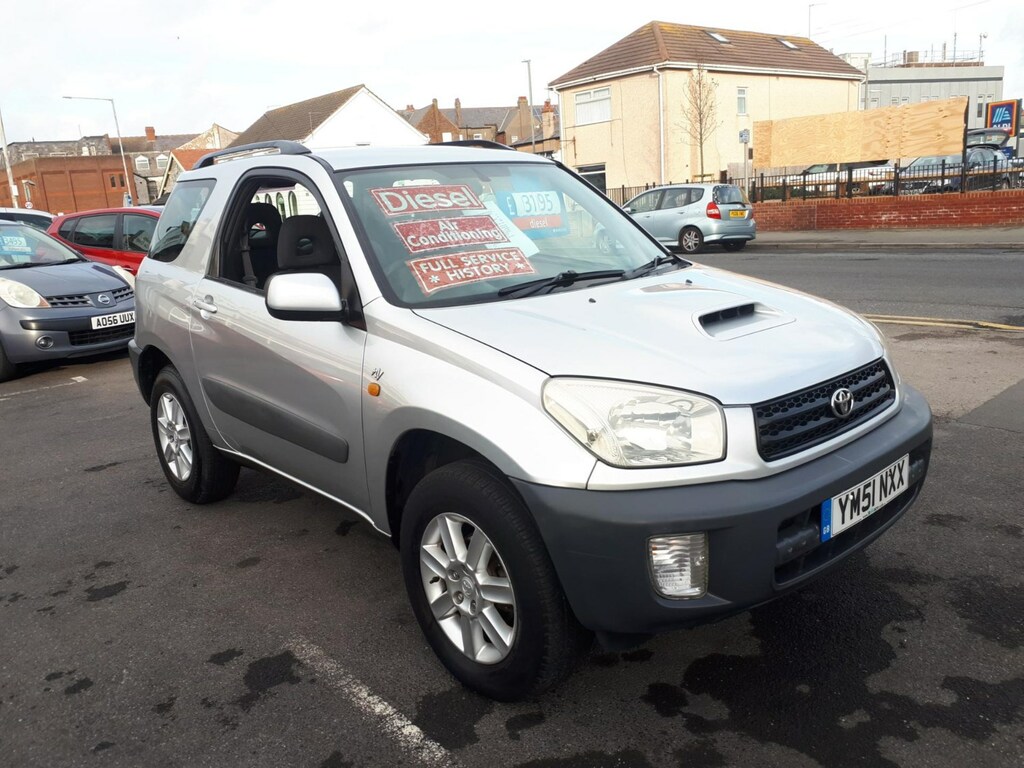 Toyota Rav 4 4 Nv 2.0 D-4d 3-Door From 2,695 Retail P Silver #3