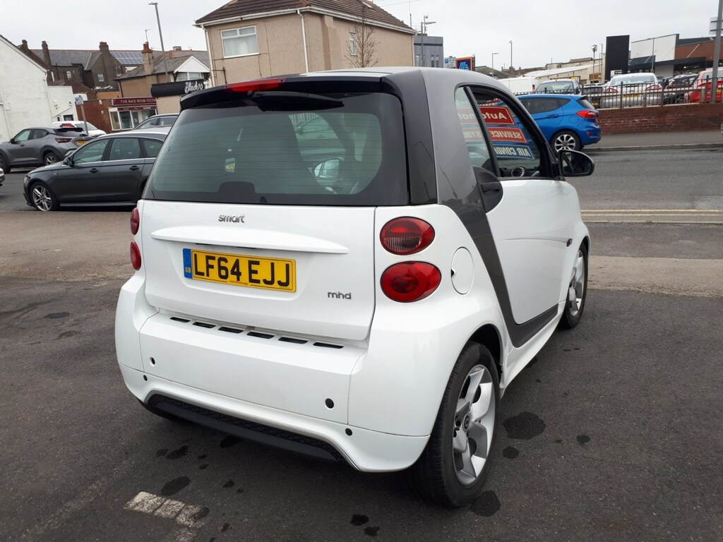 Smart Fortwo Coupe Coupe Pulse 1.0 Mhd Softouch From 5,495 LF64EJJ White #4