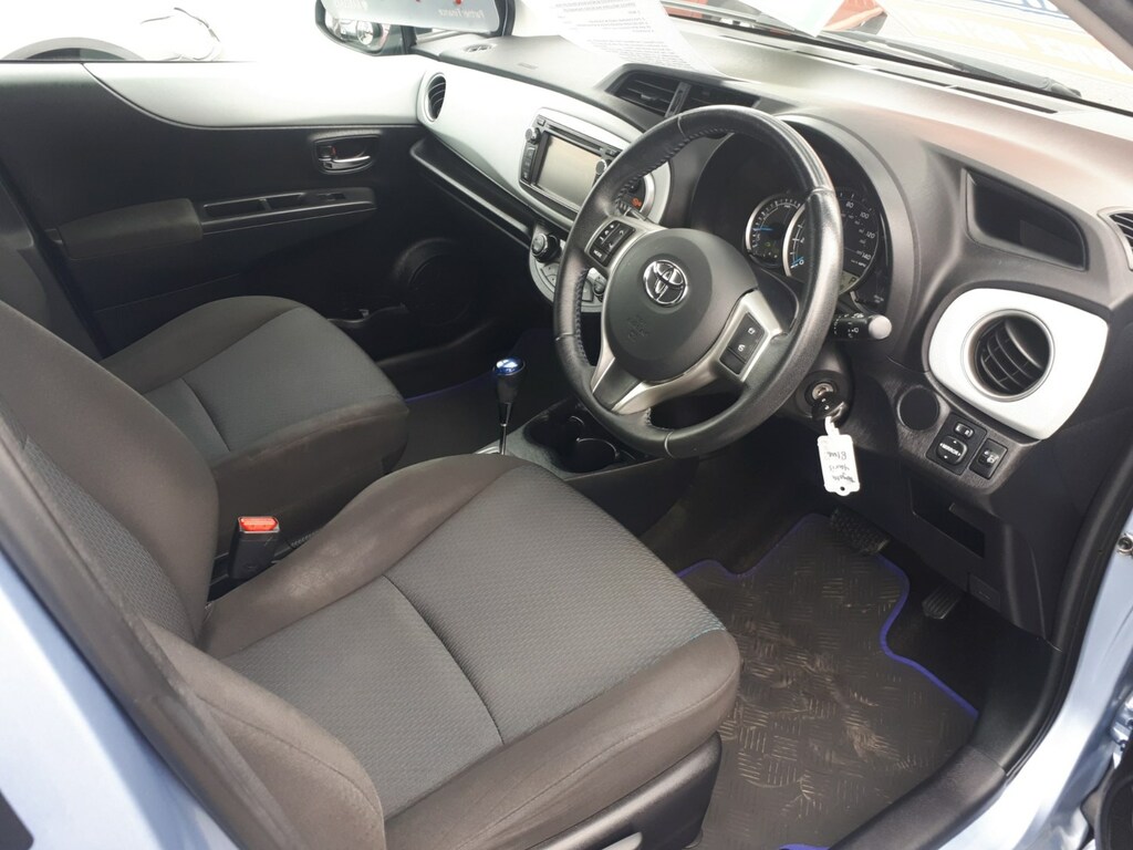 Toyota Yaris 1.5 Vvt-i Hybrid T4 Cvt 5-Door From 8,6 Blue #6