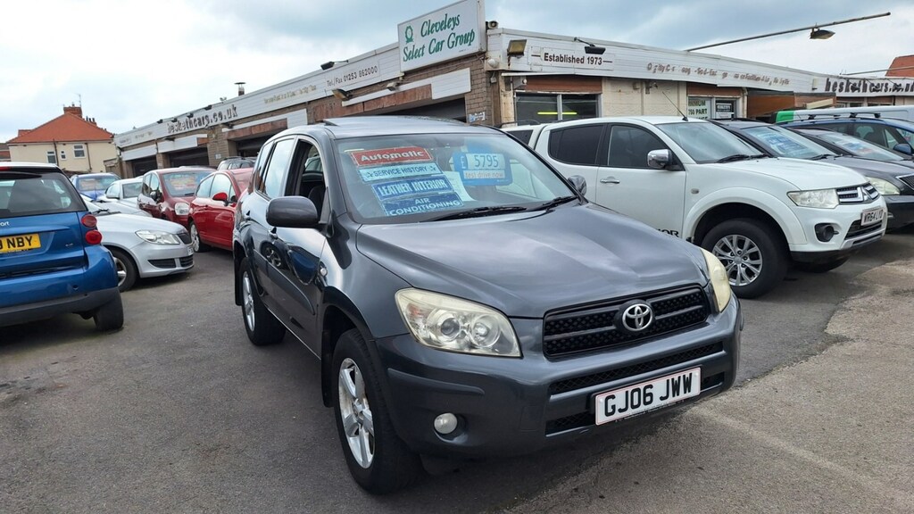 Toyota Rav 4 4 2.0 Vvt-i Xt4 5-Door From 4,995 Ret Grey #3