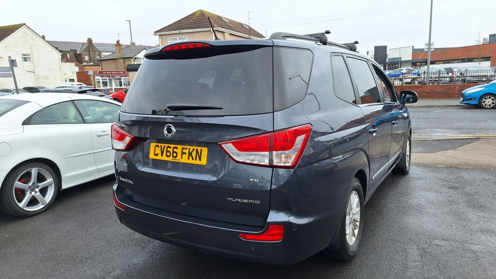 SsangYong Turismo Rodius 2.2 Ex 7 Seater From 8,995 Retail Grey #4