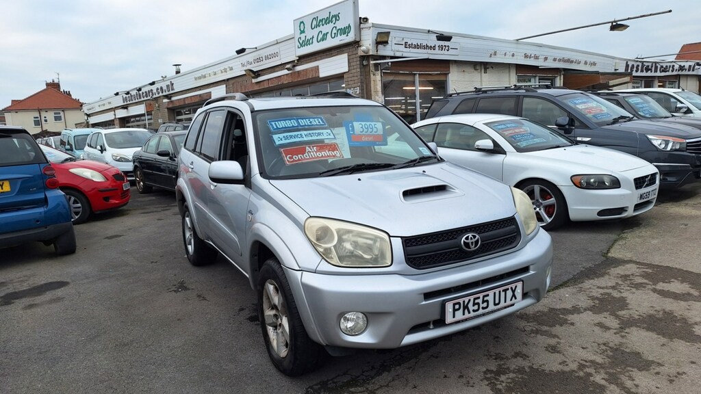Toyota Rav 4 4 2.0 D-4d Xt-r 5-Door From 3,195 Retail Silver #3