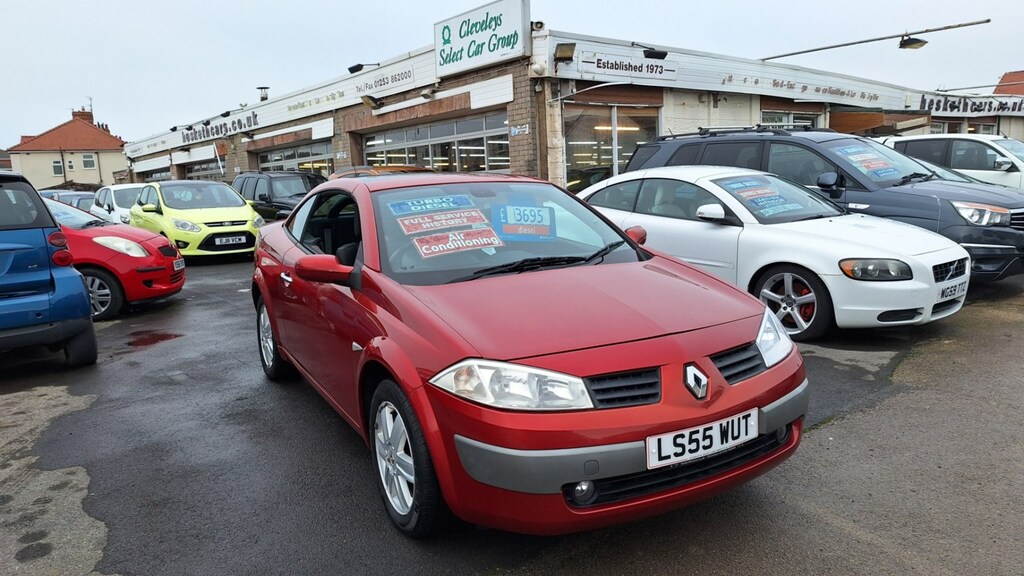 Renault Megane Cc 1.9 Dci Dynamique Hardtop Convertible Fr Red #3