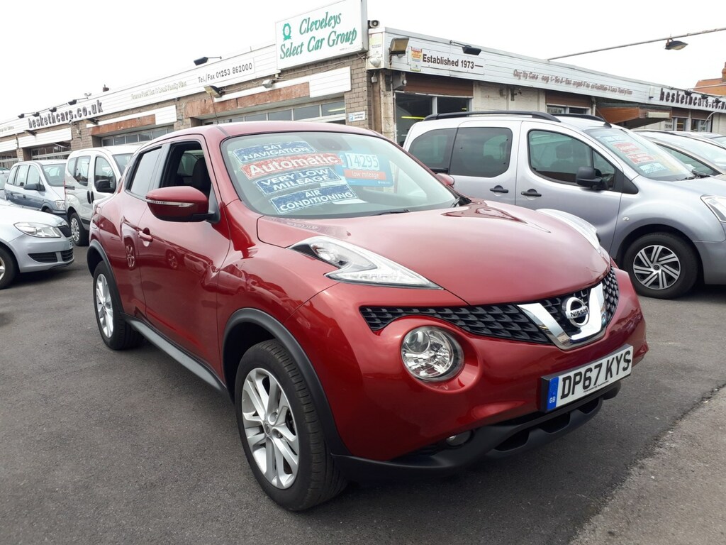 Nissan Juke 1.6 N-connecta Xtronic 5-Door From 11,9 DP67KYS Red #3