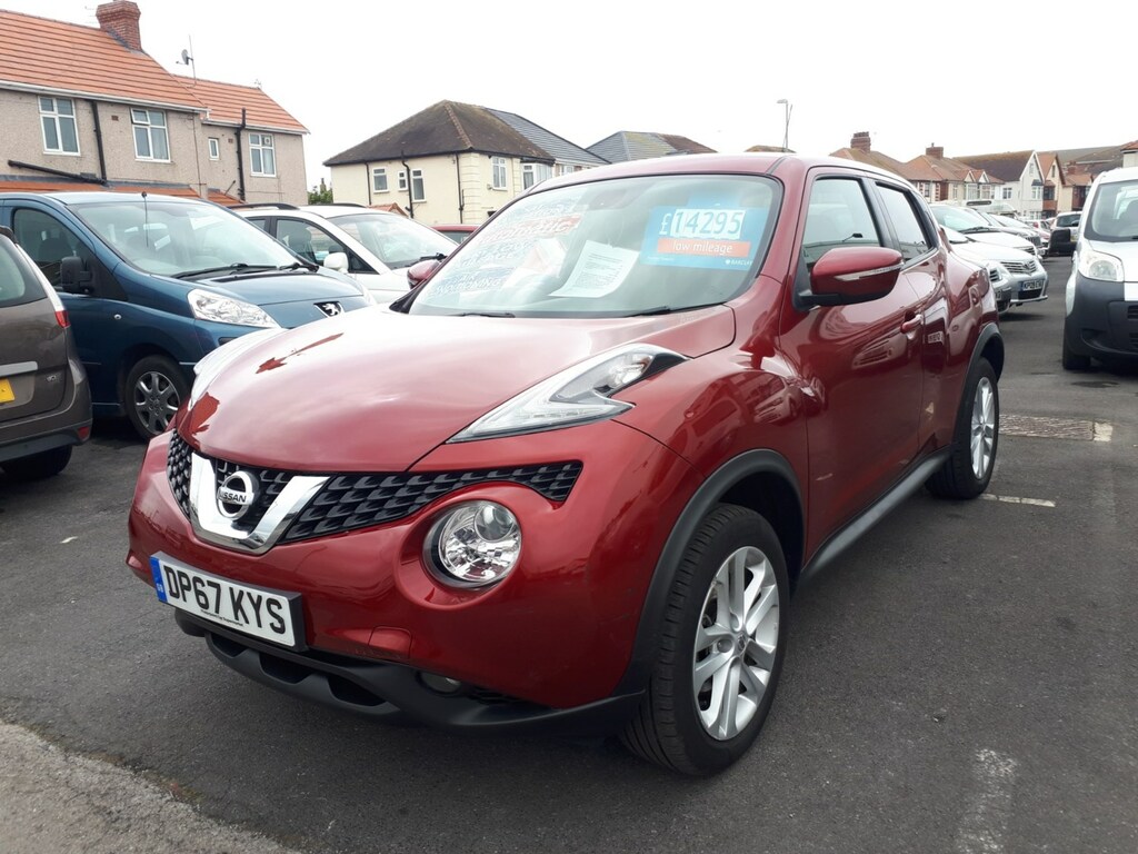 Nissan Juke 1.6 N-connecta Xtronic 5-Door From 11,9 DP67KYS Red #2