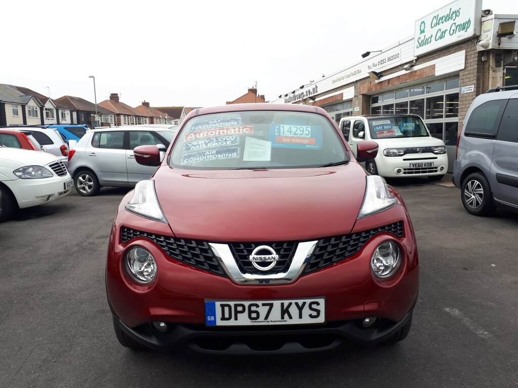 Nissan Juke 1.6 N-connecta Xtronic 5-Door From 11,9 Red