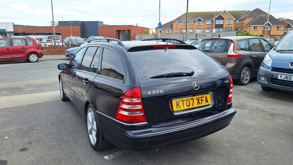 Mercedes-Benz C Class Estate C220 Cdi 2.2 Avantgarde Se From Black #5