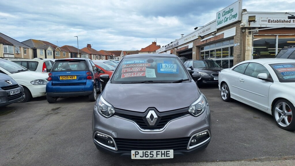 Renault Captur 1.5 Dci Dynamique S 5-Door From Grey