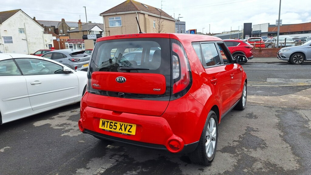 Kia Soul Connect 1.6 Crdi Dct 5-Door From MT65XVZ Red #4