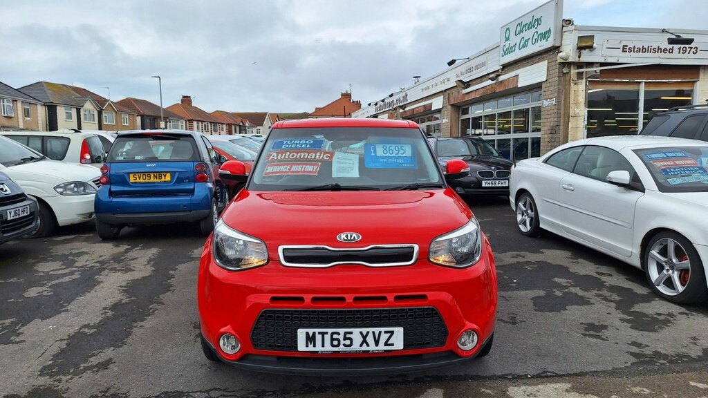 Kia Soul Connect 1.6 Crdi Dct 5-Door From Red
