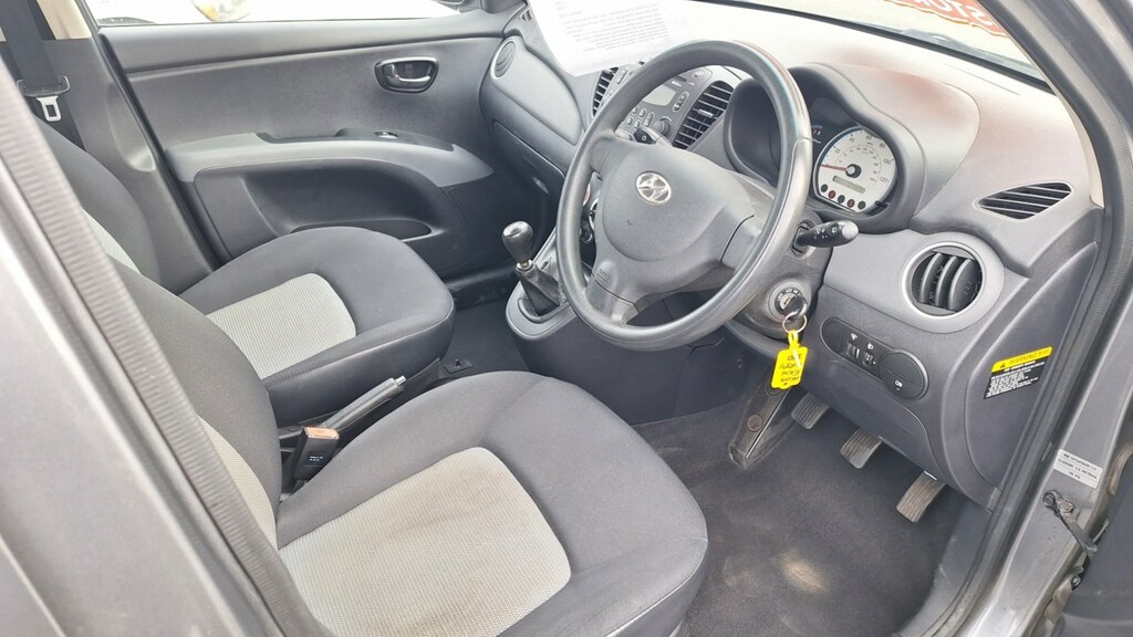 Hyundai I10 1.2 Classic 5-Door From 2,895 Retail Package NC09EKN Grey #6