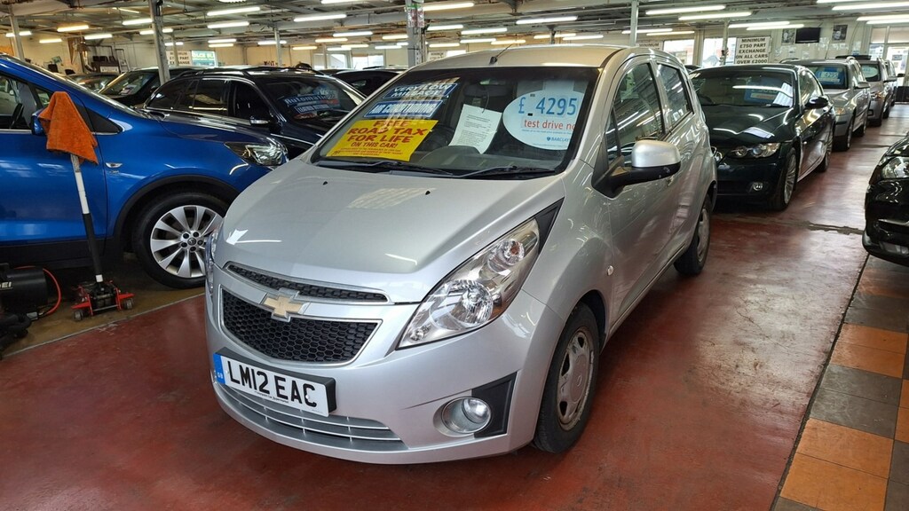 Chevrolet Spark 1.0 Ls 5-Door From 3,495 Retail Package Silver #2