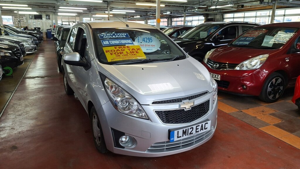 Chevrolet Spark 1.0 Ls 5-Door From 3,495 Retail Package Silver #3