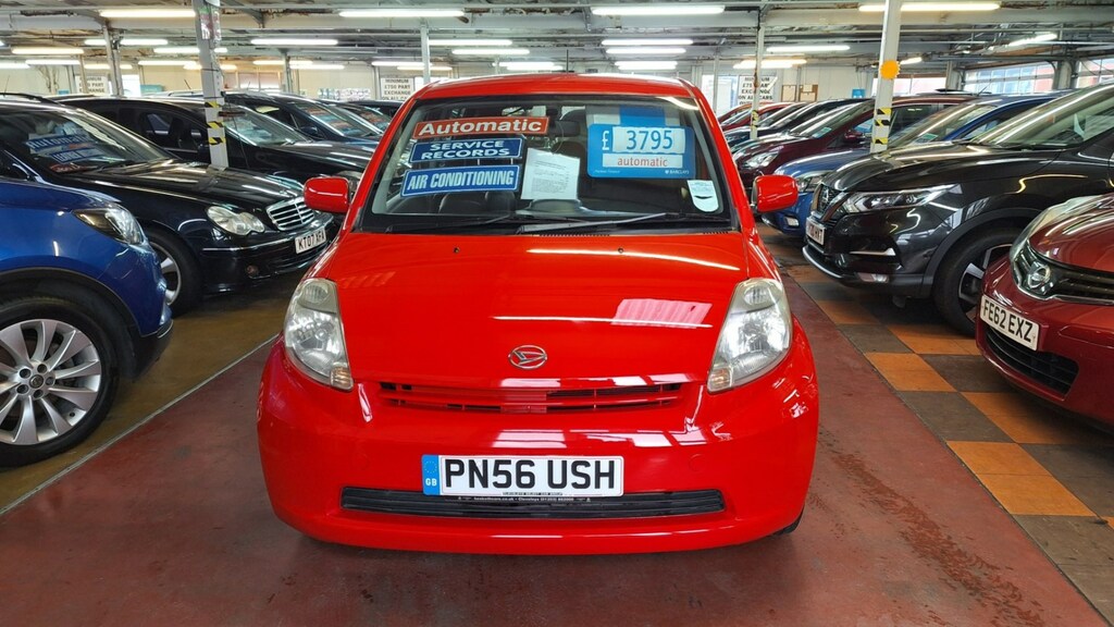 Daihatsu Sirion Hatchback Red
