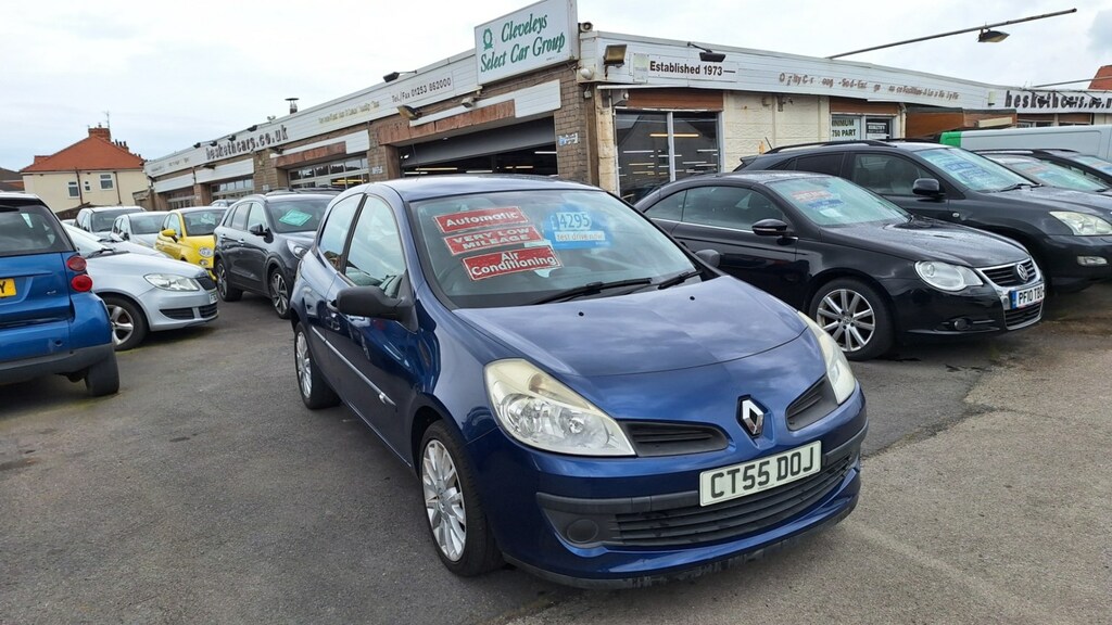 Renault Clio Hatchback Blue #3