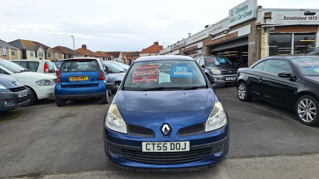 Renault Clio Hatchback Blue
