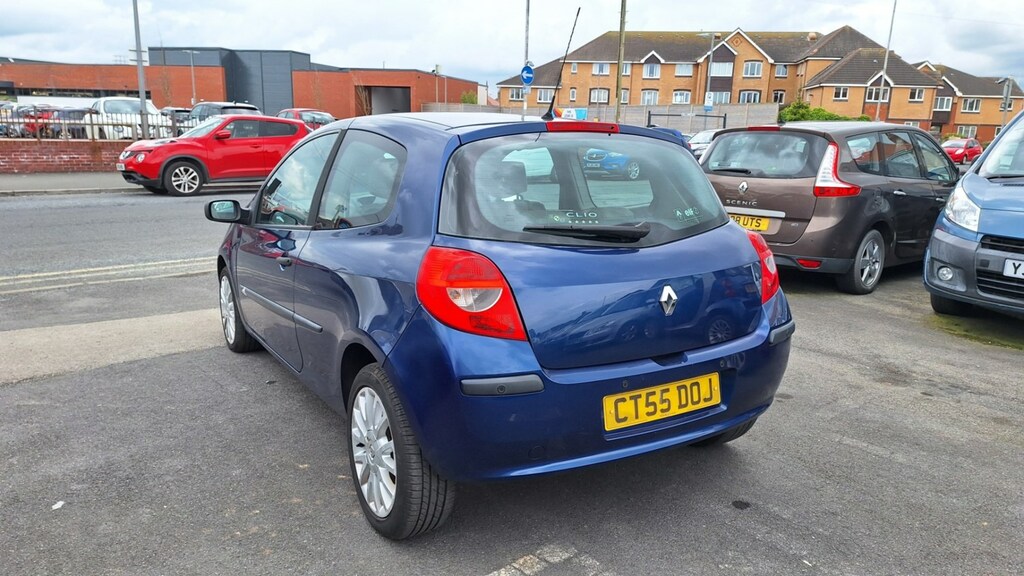 Renault Clio Hatchback Blue #5