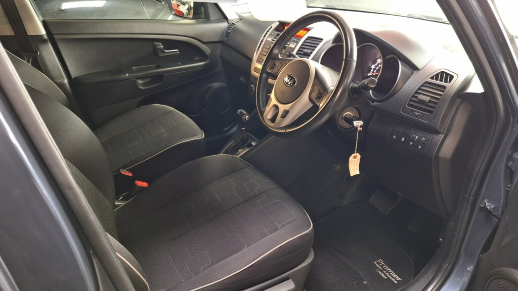 Kia Venga Hatchback MC15NDZ Blue #6