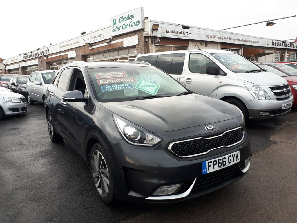 Kia Niro Estate FP66GYK Grey #3