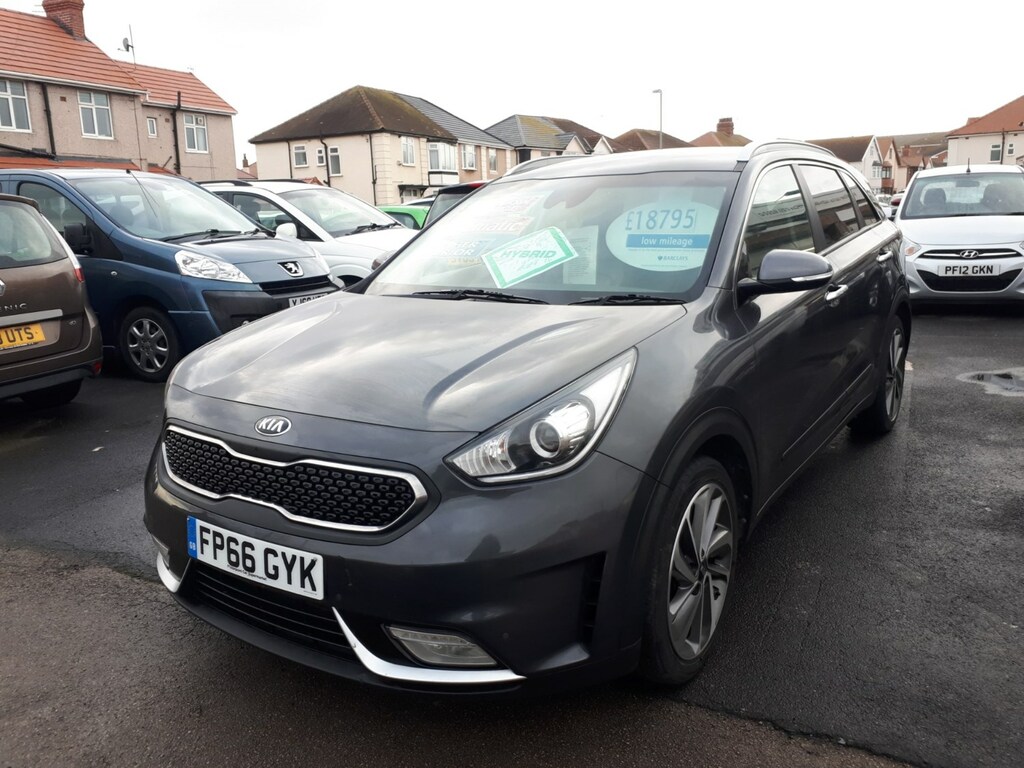Kia Niro Estate FP66GYK Grey #2