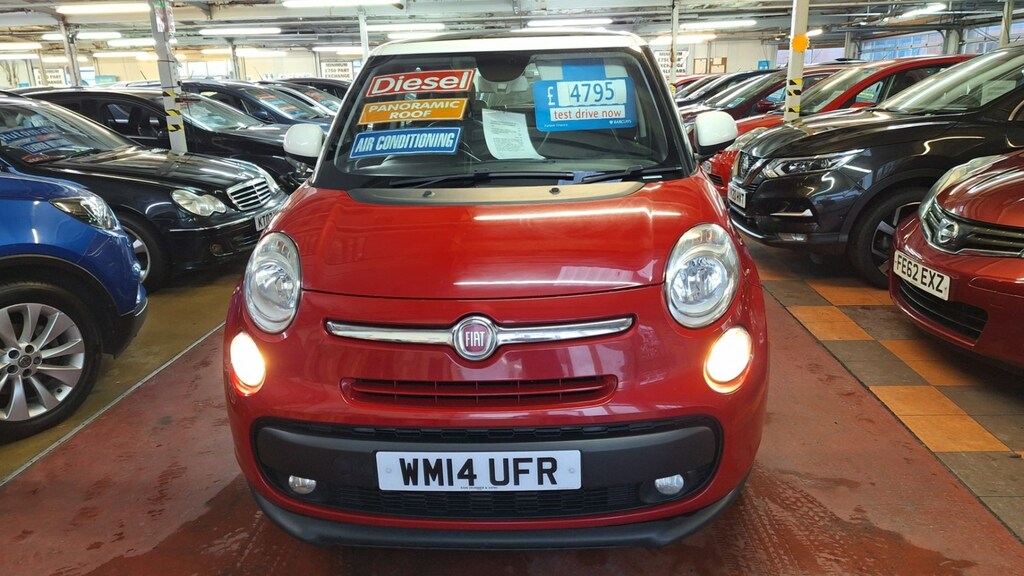 Fiat 500L Mpv Red