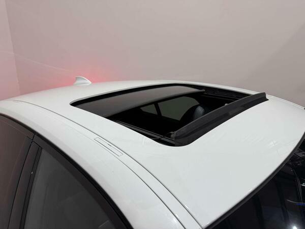 BMW 3 Series 3.0 330D M Sport Saloon Euro 6 S White #3