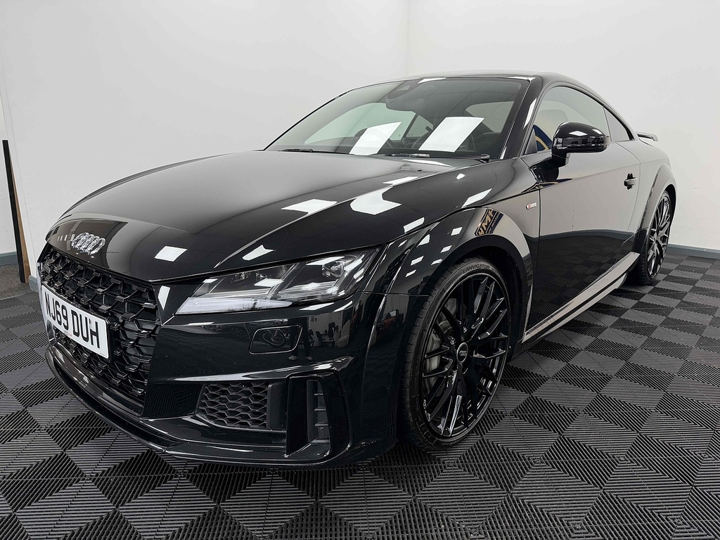 Audi TT Tfsi Black Edition NJ69DUH Black #3