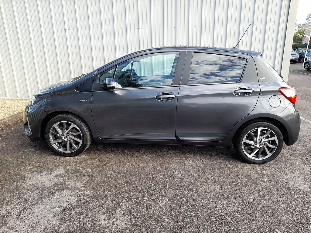 Toyota Yaris Vvt-h Y20 Bi-tone SK20DZW Grey #5