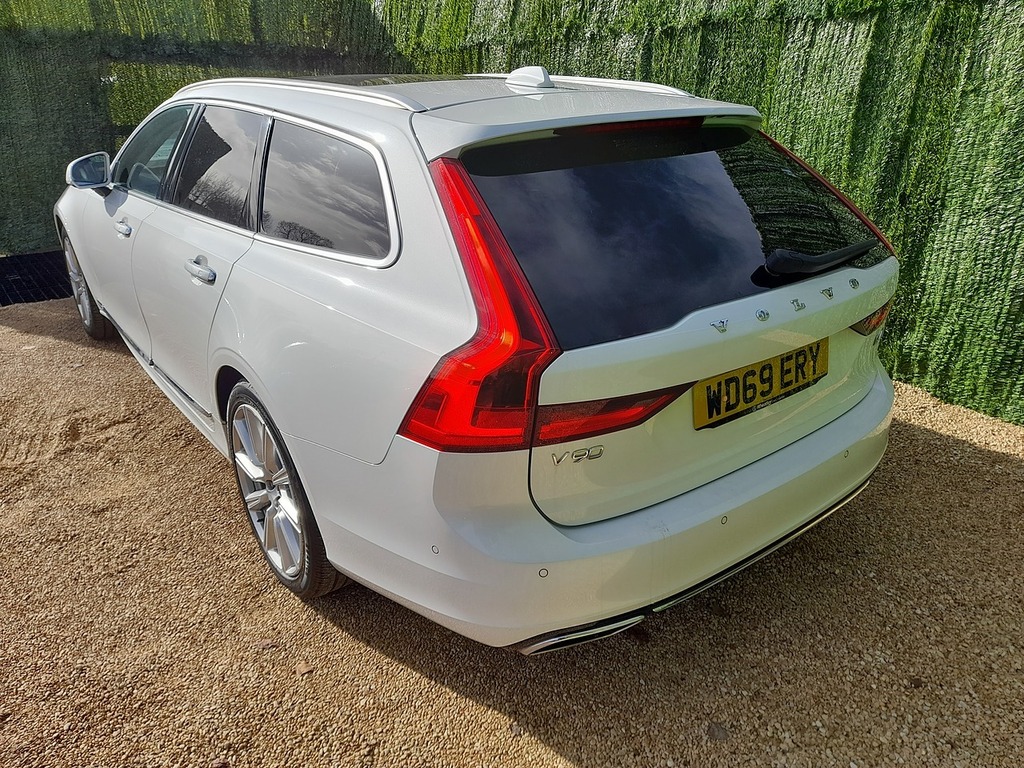 Volvo V90 D4 Inscription Plus WD69ERY White #6
