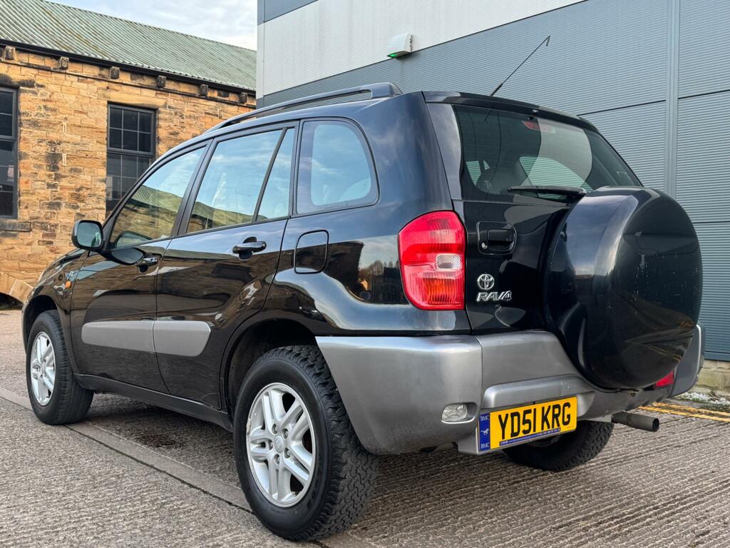 Toyota Rav 4 Gx Beige #18