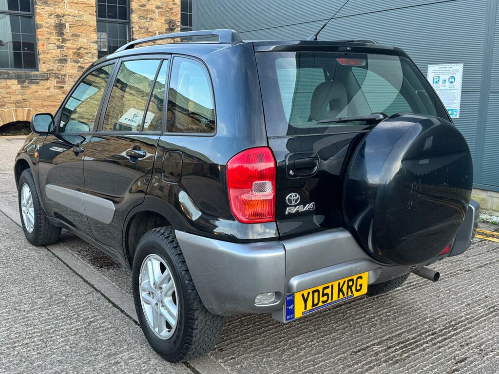 Toyota Rav 4 Gx Beige #19