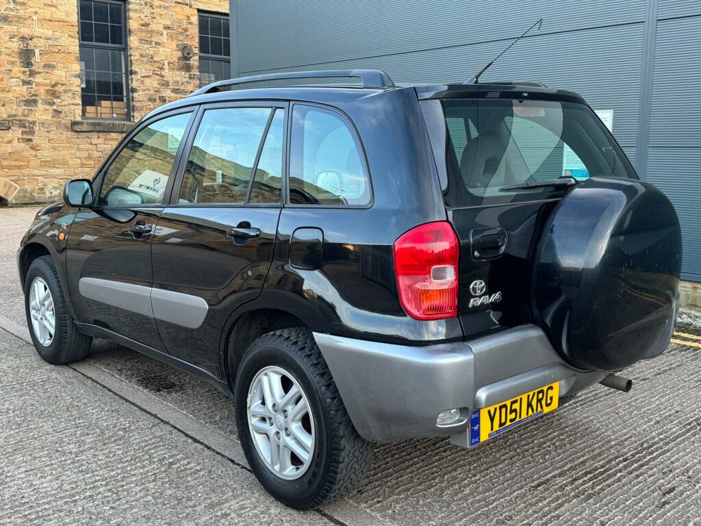 Toyota Rav 4 Gx Beige #17