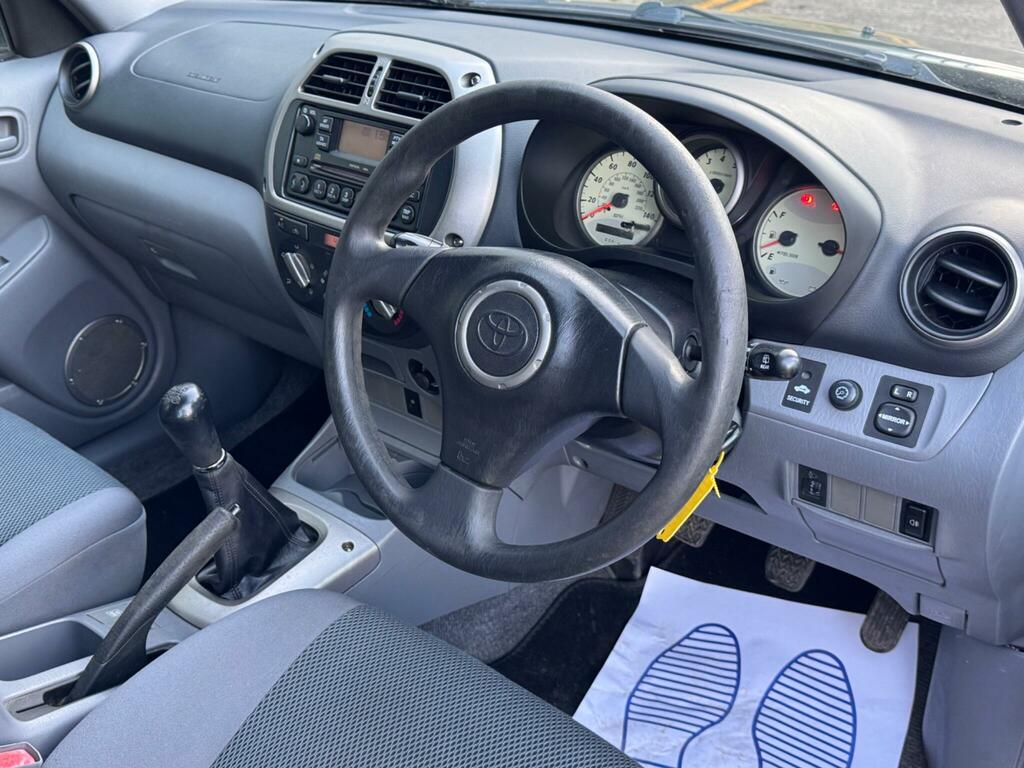 Toyota Rav 4 Gx Beige #44
