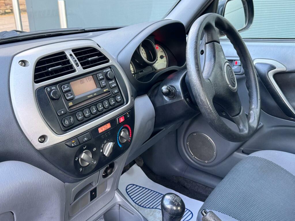 Toyota Rav 4 Gx Beige #52