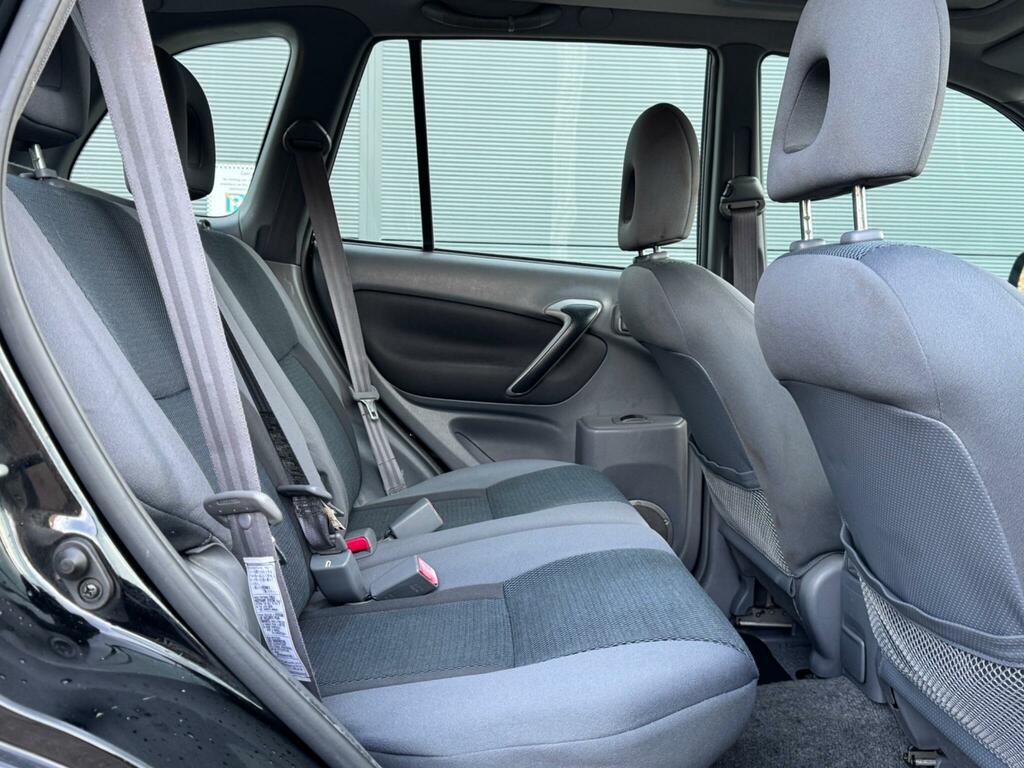 Toyota Rav 4 Gx Beige #47