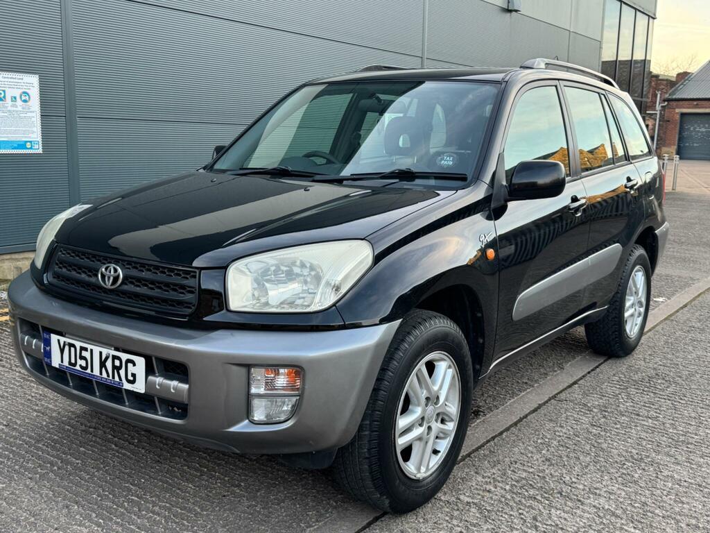 Toyota Rav 4 Gx Beige #1