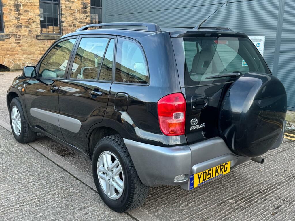 Toyota Rav 4 Gx Beige #15