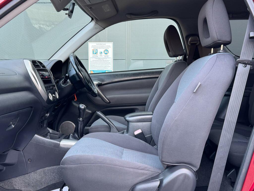 Toyota Rav 4 Gx Beige #41