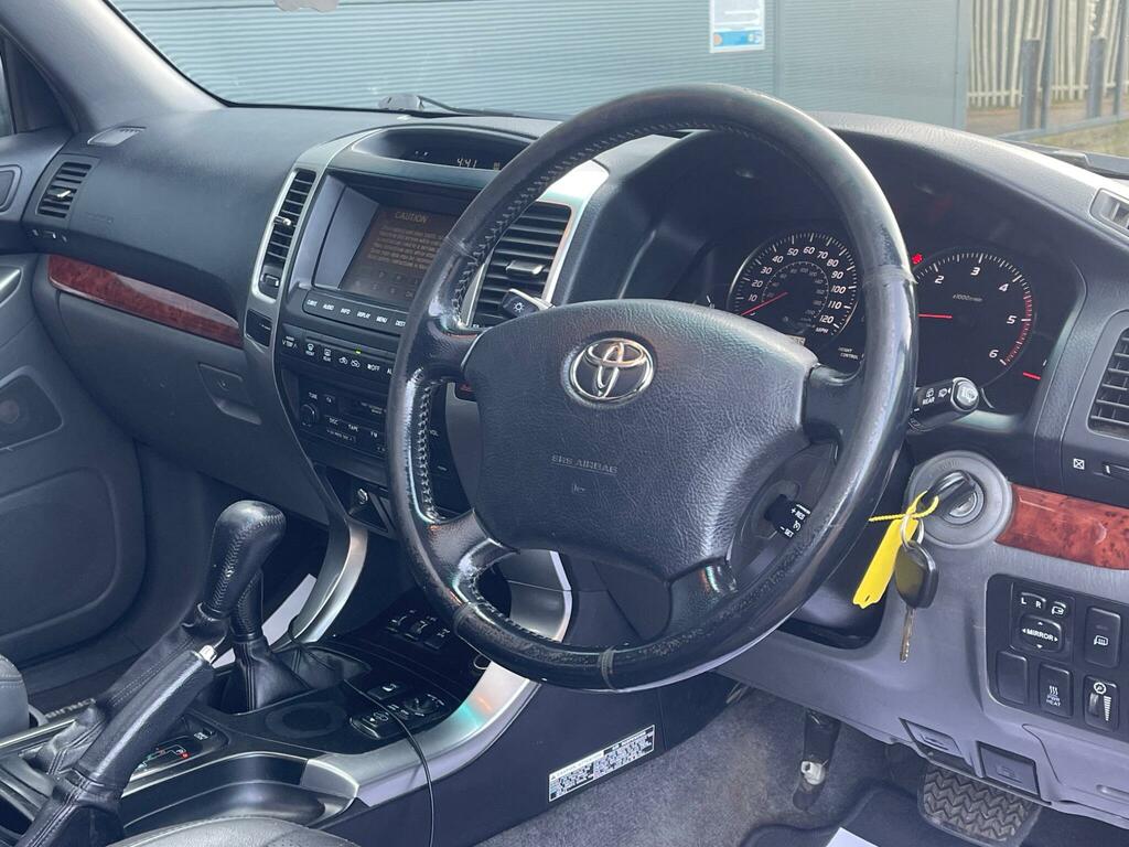 Toyota Land Cruiser 3L Lc3 Red #63