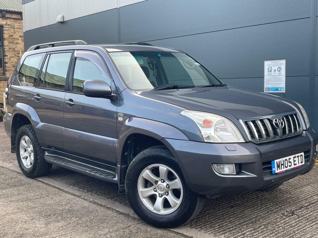 Toyota Land Cruiser 3L Lc3 Red #24