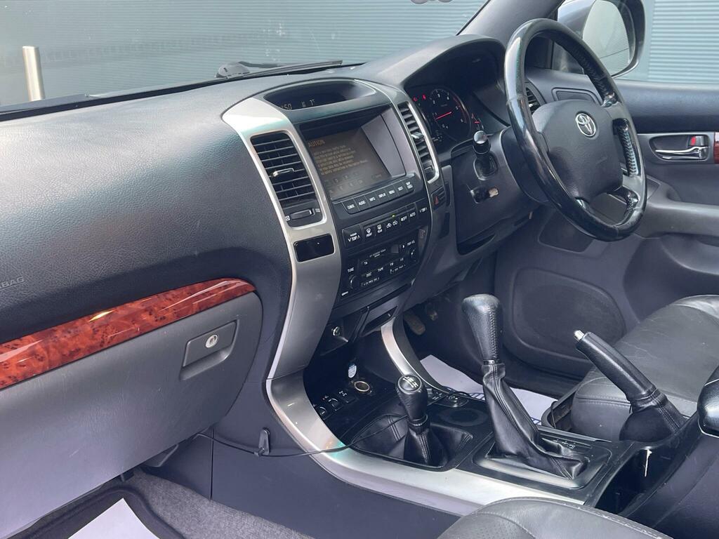 Toyota Land Cruiser 3L Lc3 Red #48