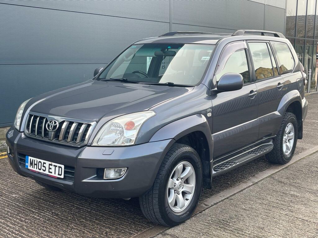 Toyota Land Cruiser 3L Lc3 Red #28