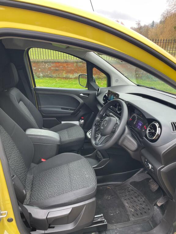 Mercedes-Benz CITAN 1.5 110 Cdi Premium L1 Euro 6 Ss Yellow #3